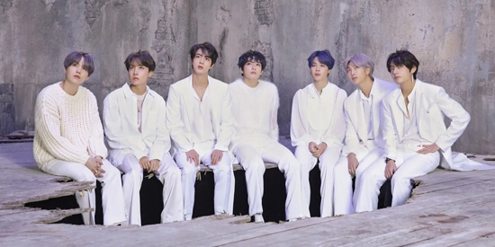 Weverse Albums
