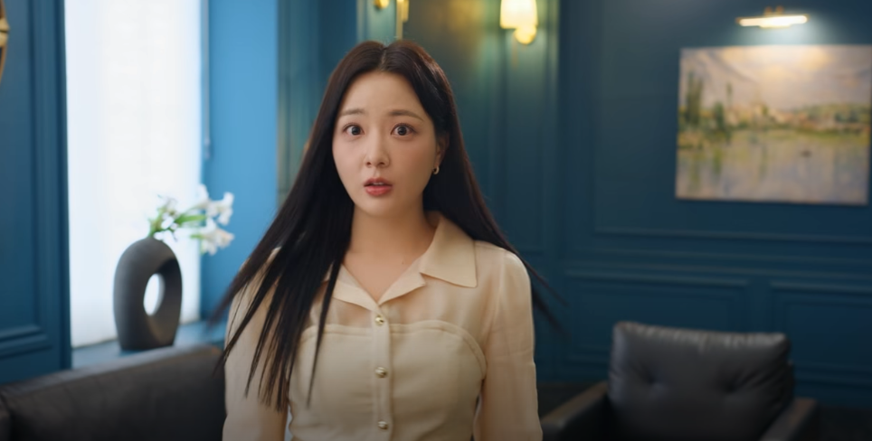我和美女锁在办公室了